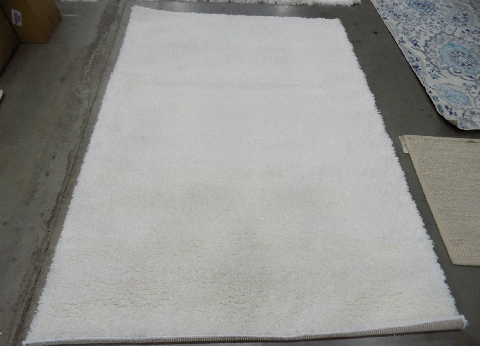 WHITE 5′-3″ X 7′-6″ Stained Rug, Reduced Price 1172590140 SG151-1010-5