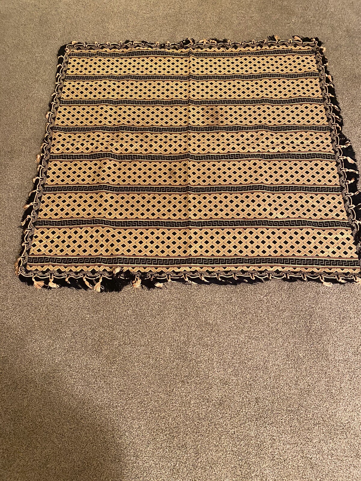 Vintage Moroccan Rug Handmade 4’6” X 4’6”
