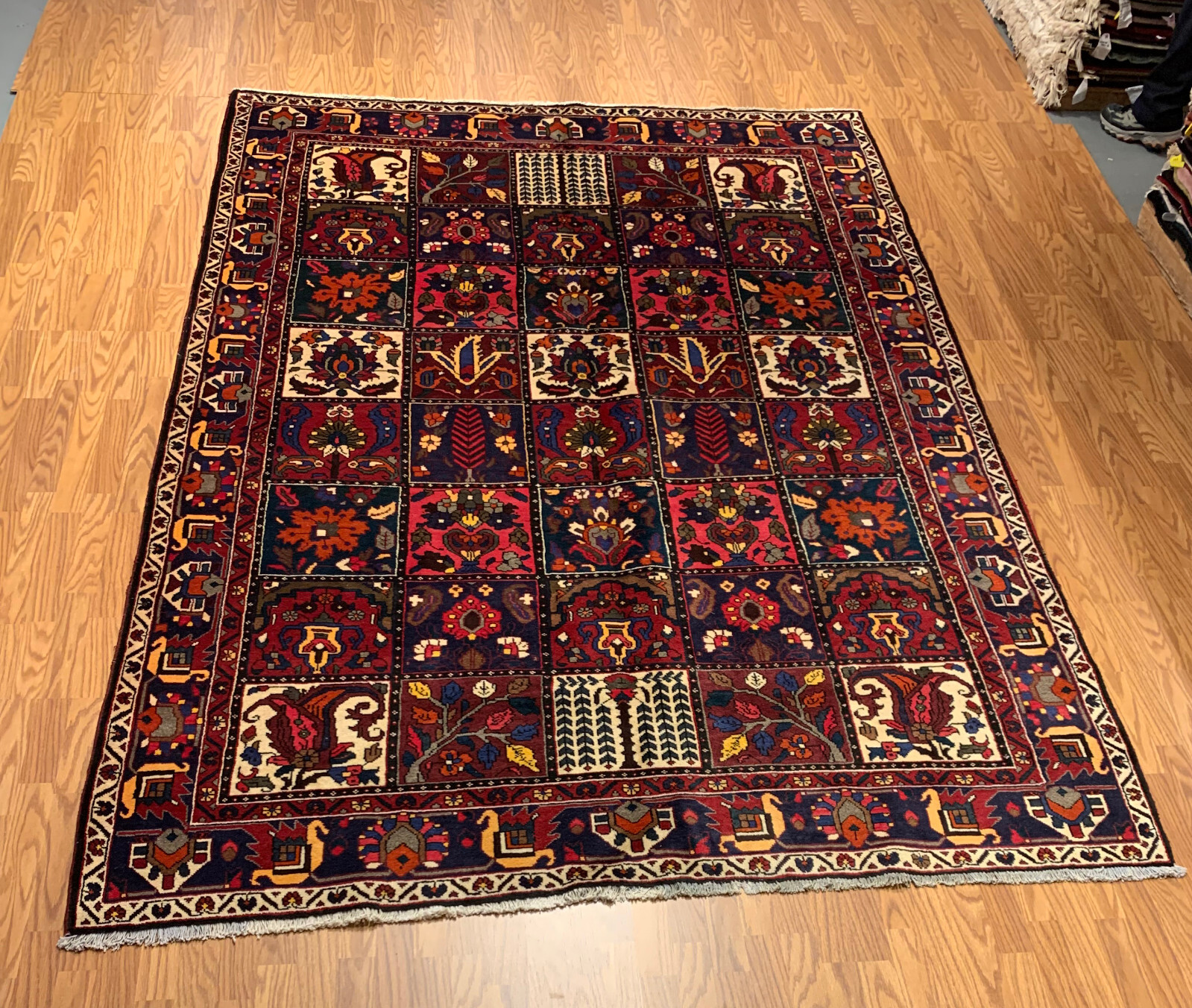 6.9 x 9.7 Vintage Hand Knotted 100% Wool Vegetable Dye Area Rug