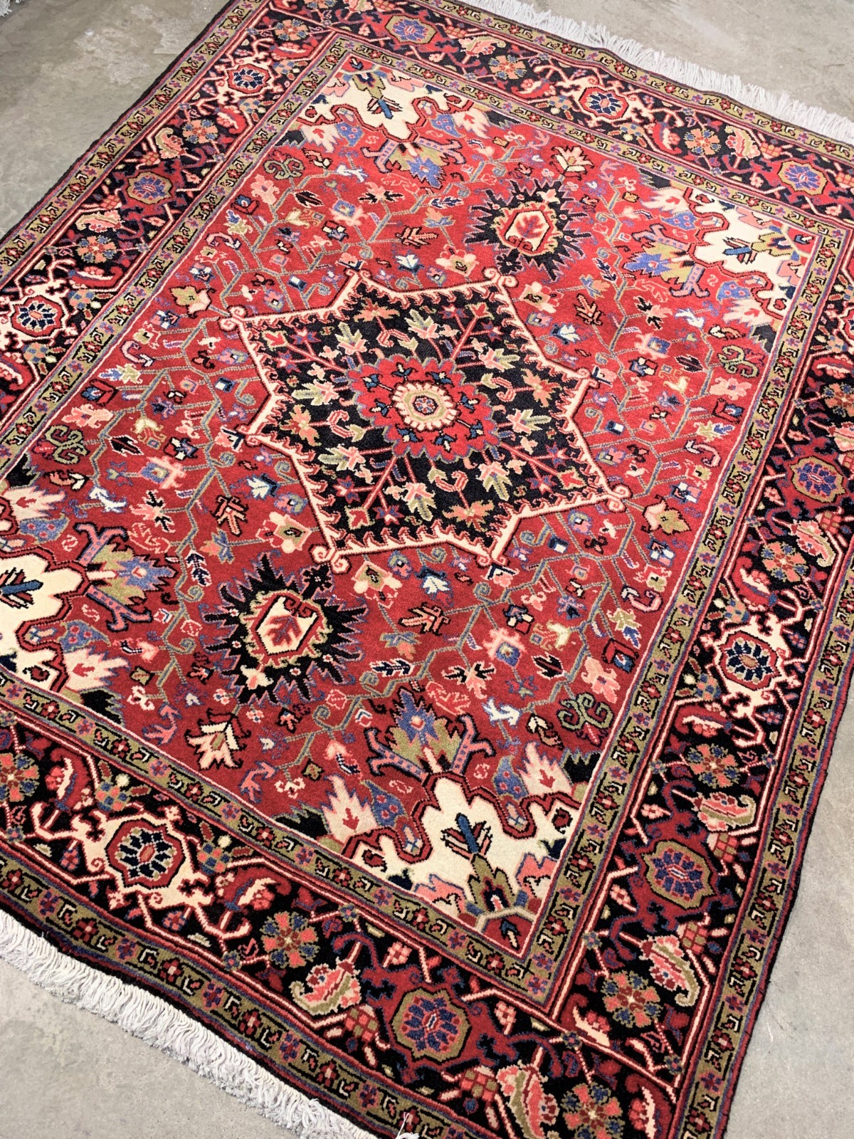 5’0″ x 6’2″ Hand-Knotted 100% Wool Geometric Herize Rug – Area Carpet