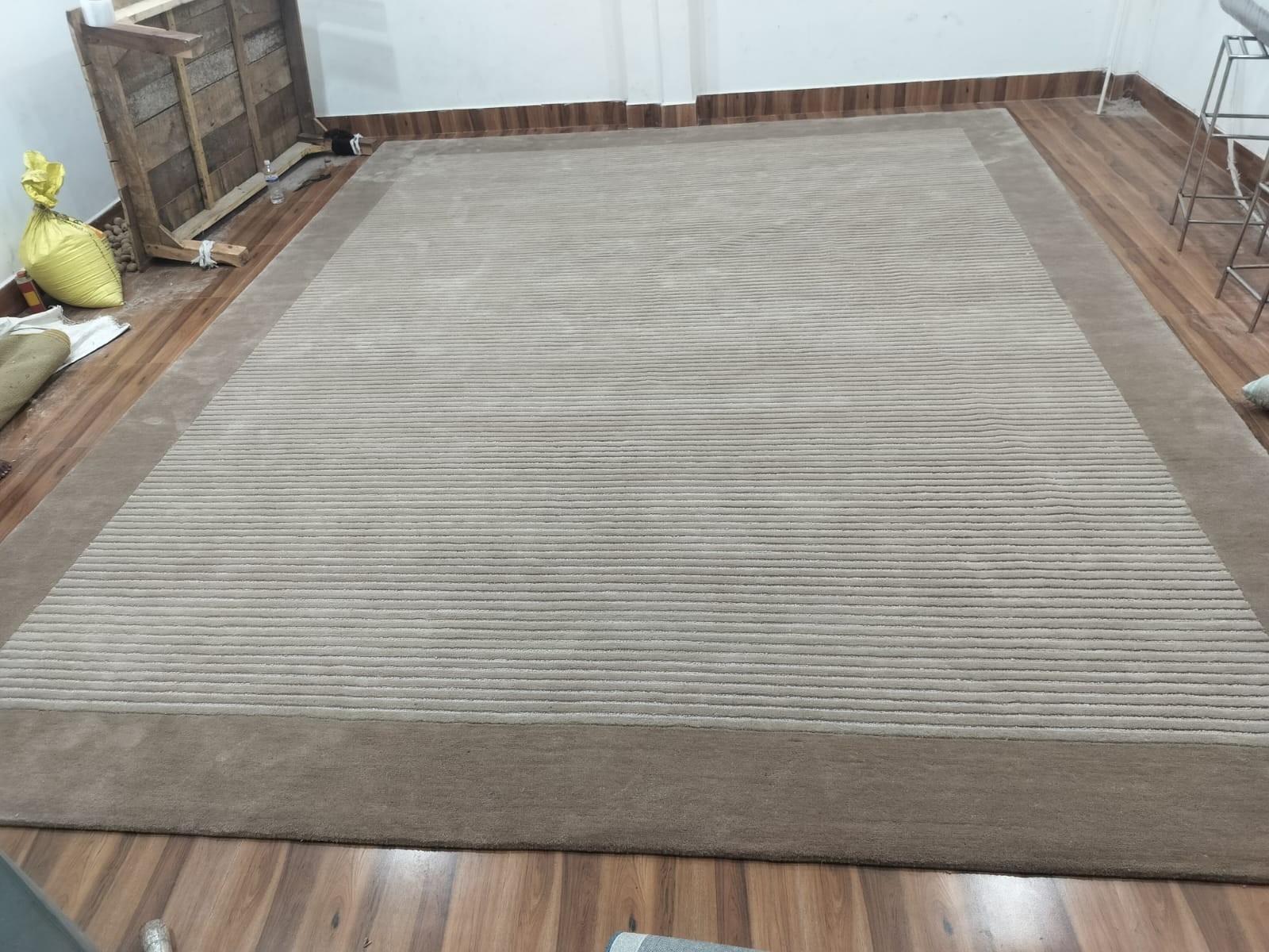 Handmade Hand Tufted Wool Area Rug Modern Beige Striped Border Carpet 8X10,9X12