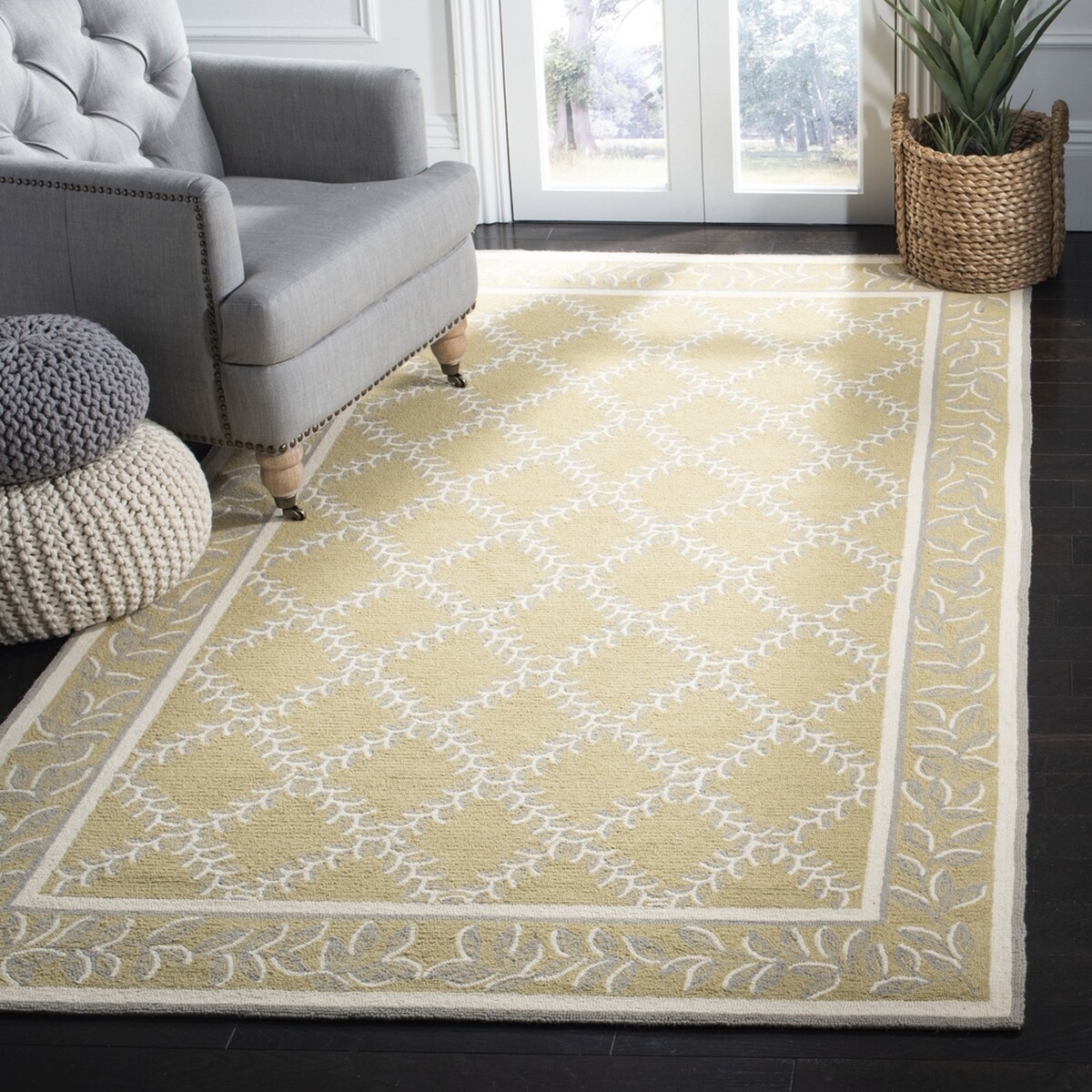 Safavieh Chelsea Trellis Floral Hand Made Tufted Wool Rug Yellow Tan Grey 5’x8′