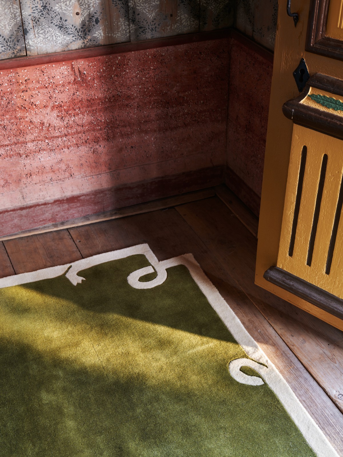 Loops Rug – Green interior designer, Giancarlo Valle.Hand-Tufted Carpet nz wool