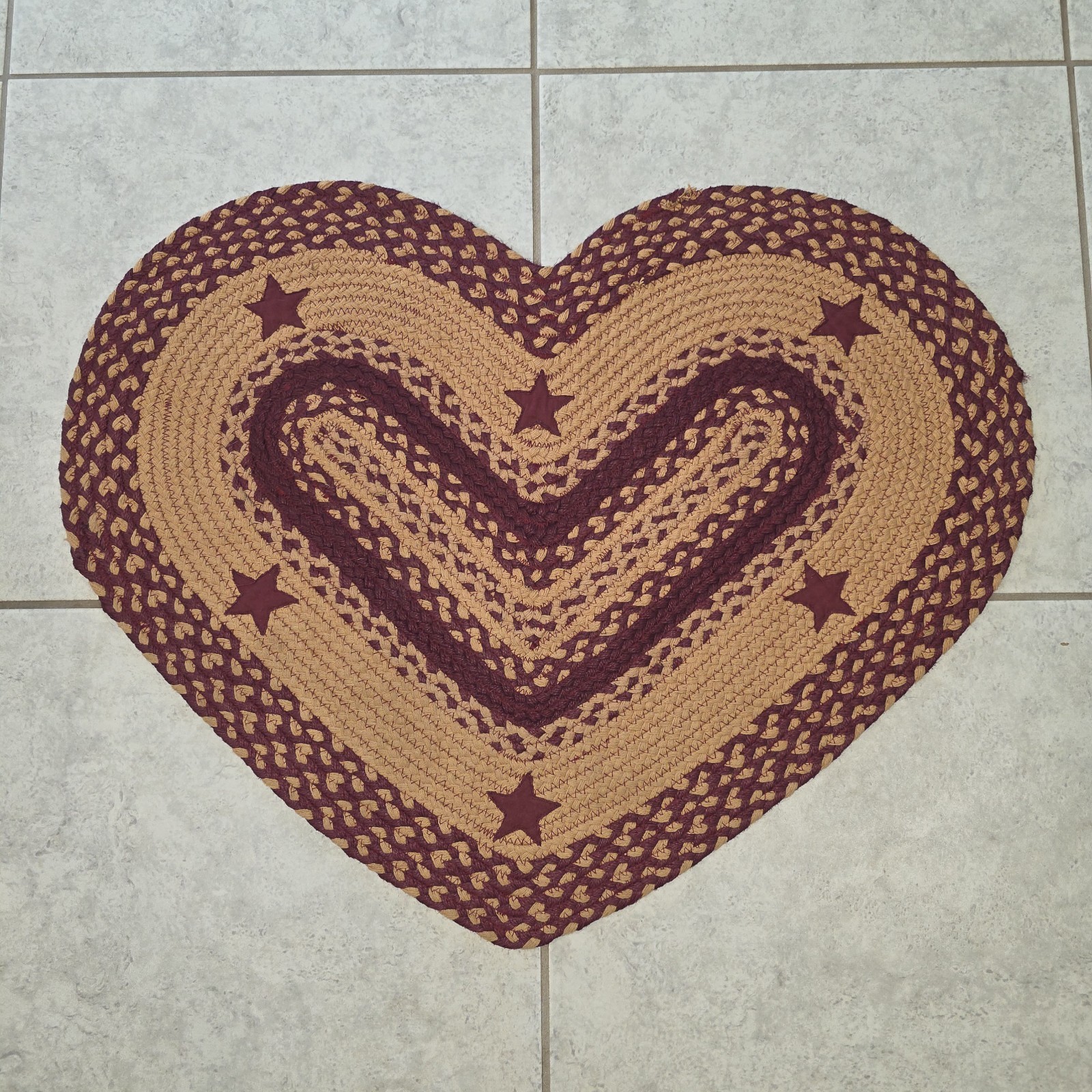 Star Wine Braided Area Rug By IHF Rugs. Oval & Rectangle. Many Sizes. Red/Tan