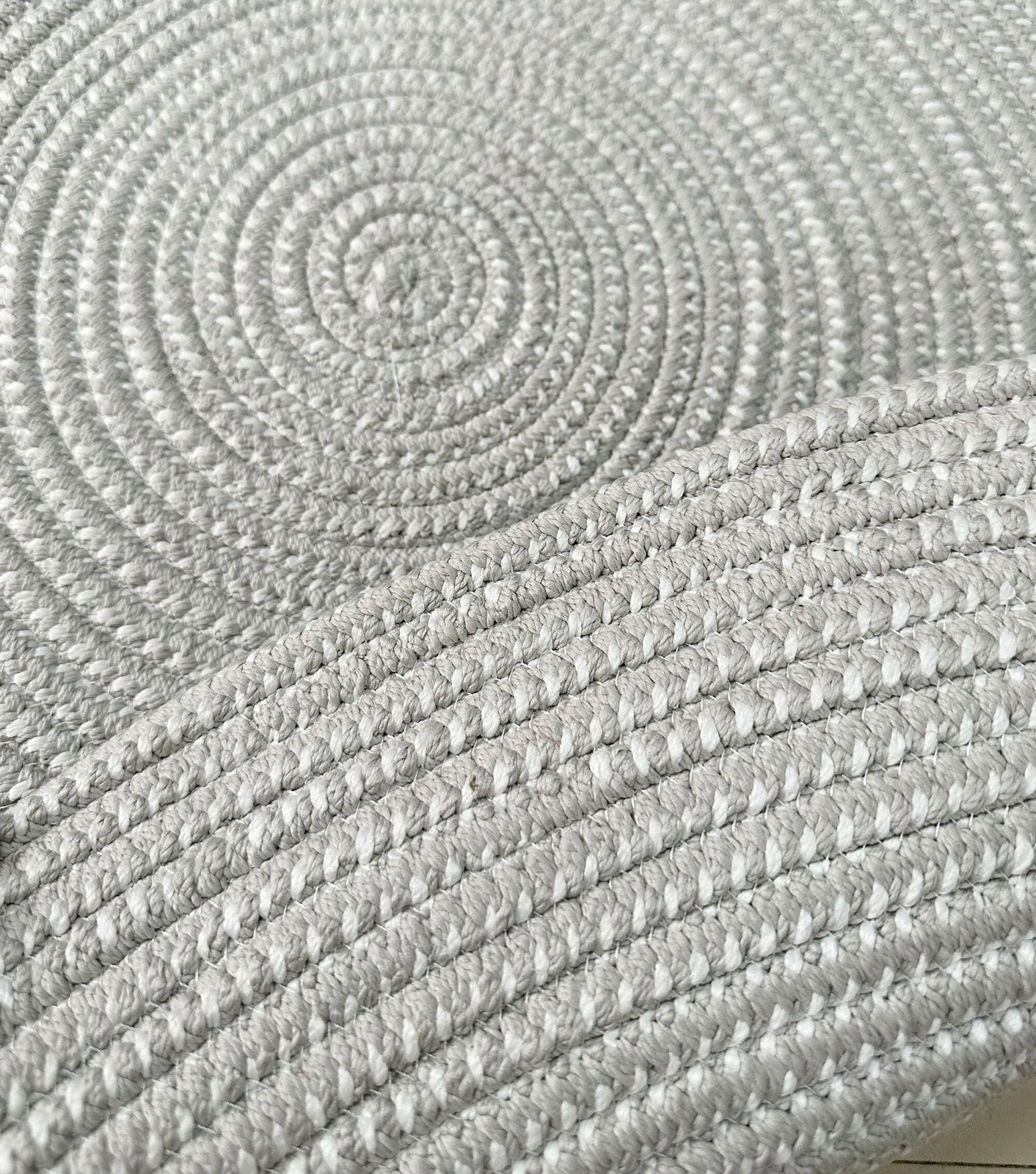 Gray 2 Foot Hand Woven Round Area Rug Living Room Chair Cushion Carpet Mat