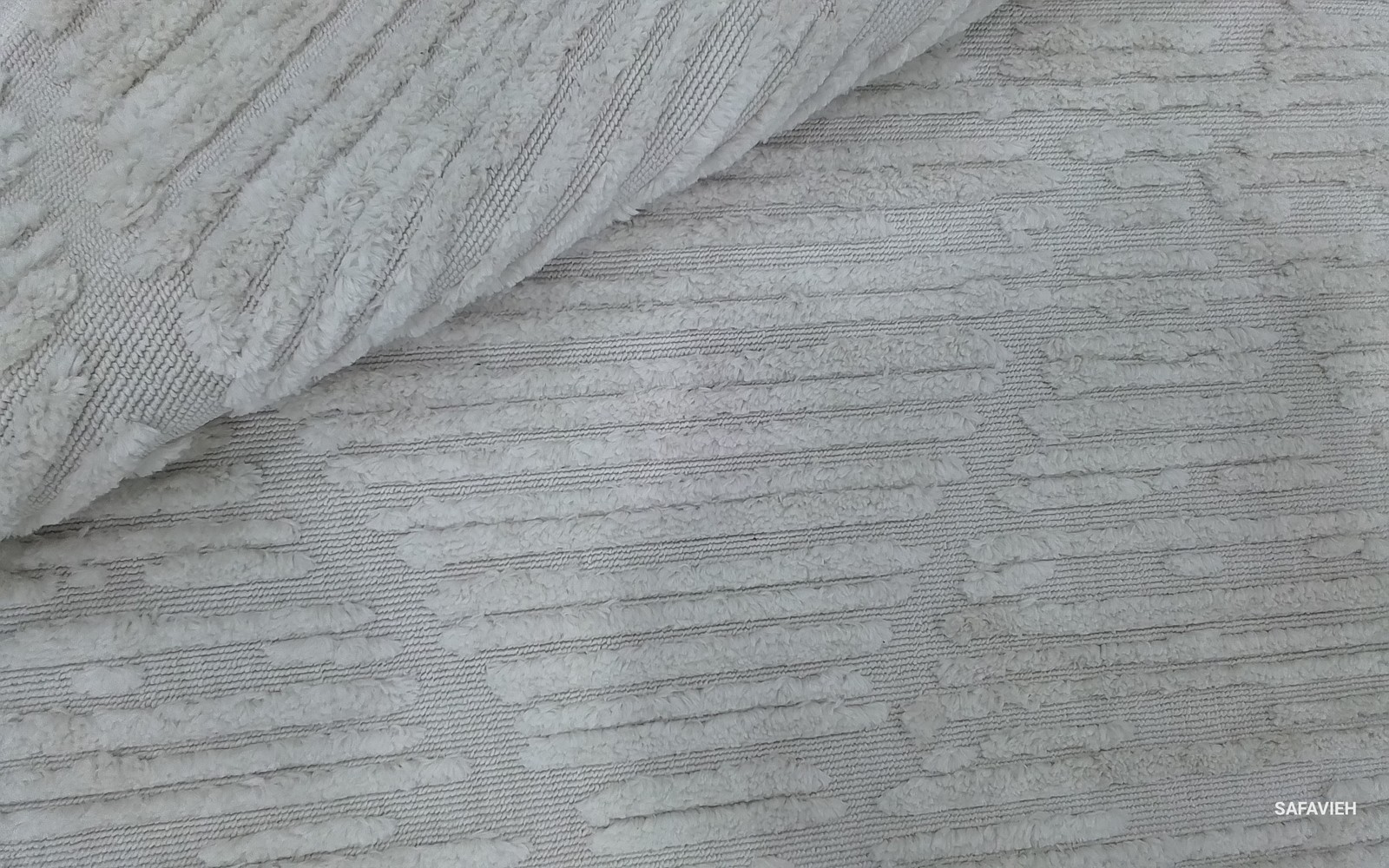BEIGE 6′-6″ x 9′-0″ Back Stain Rug, Reduced Price 1172795350 MRK517C-6