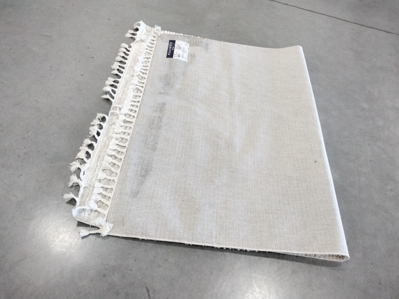 BEIGE 5′-3″ X 7′-6″ Back Stain Rug, Reduced Price 1172748955 MRK517C-5