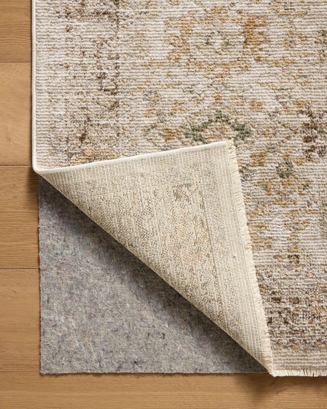 Loloi Magnolia Home By Joanna Gaines Pace Collection Pac-04 Natural/Multi 3-6 X