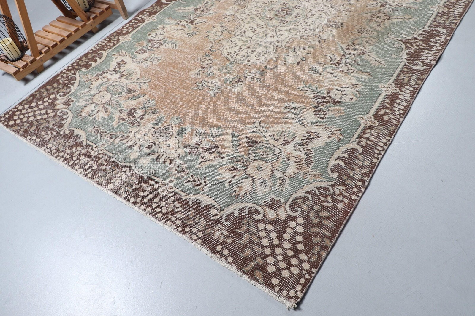 Vintage Turkish Rug 6,1×9,8 ft (186×298 cm), Brown Striped Wool Rug