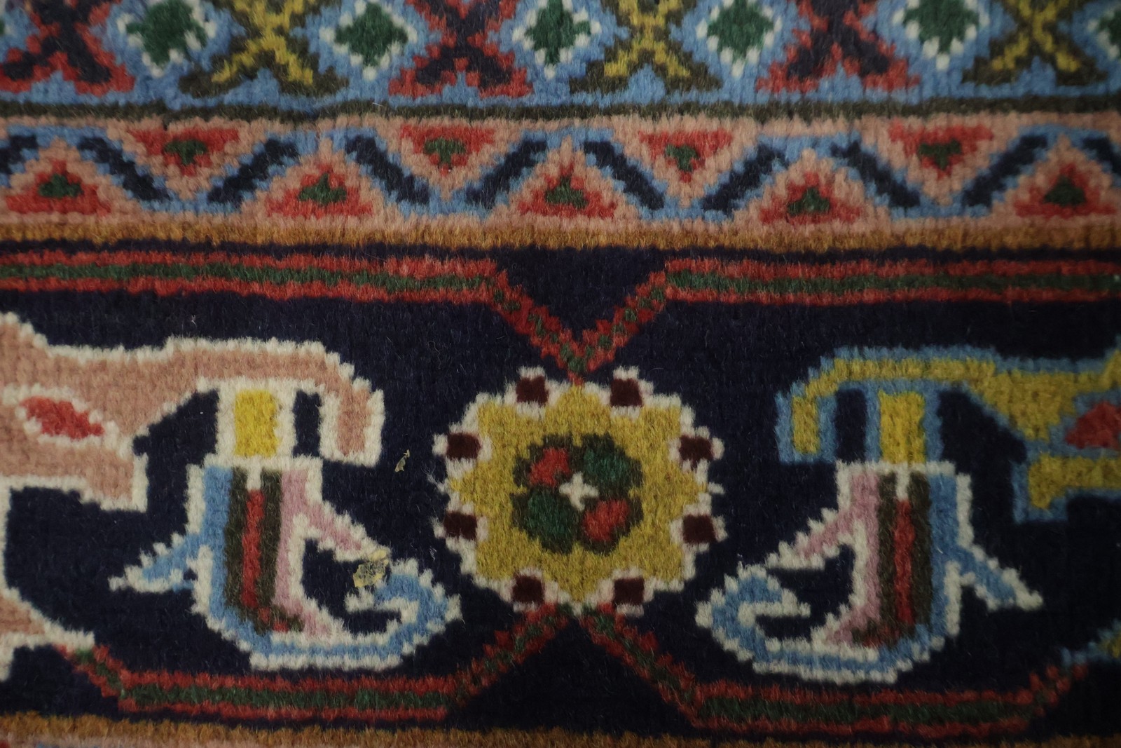 Classic Traditional Area Rug 6×9 Hand-knotted Wool Geometric Vintage Carpet