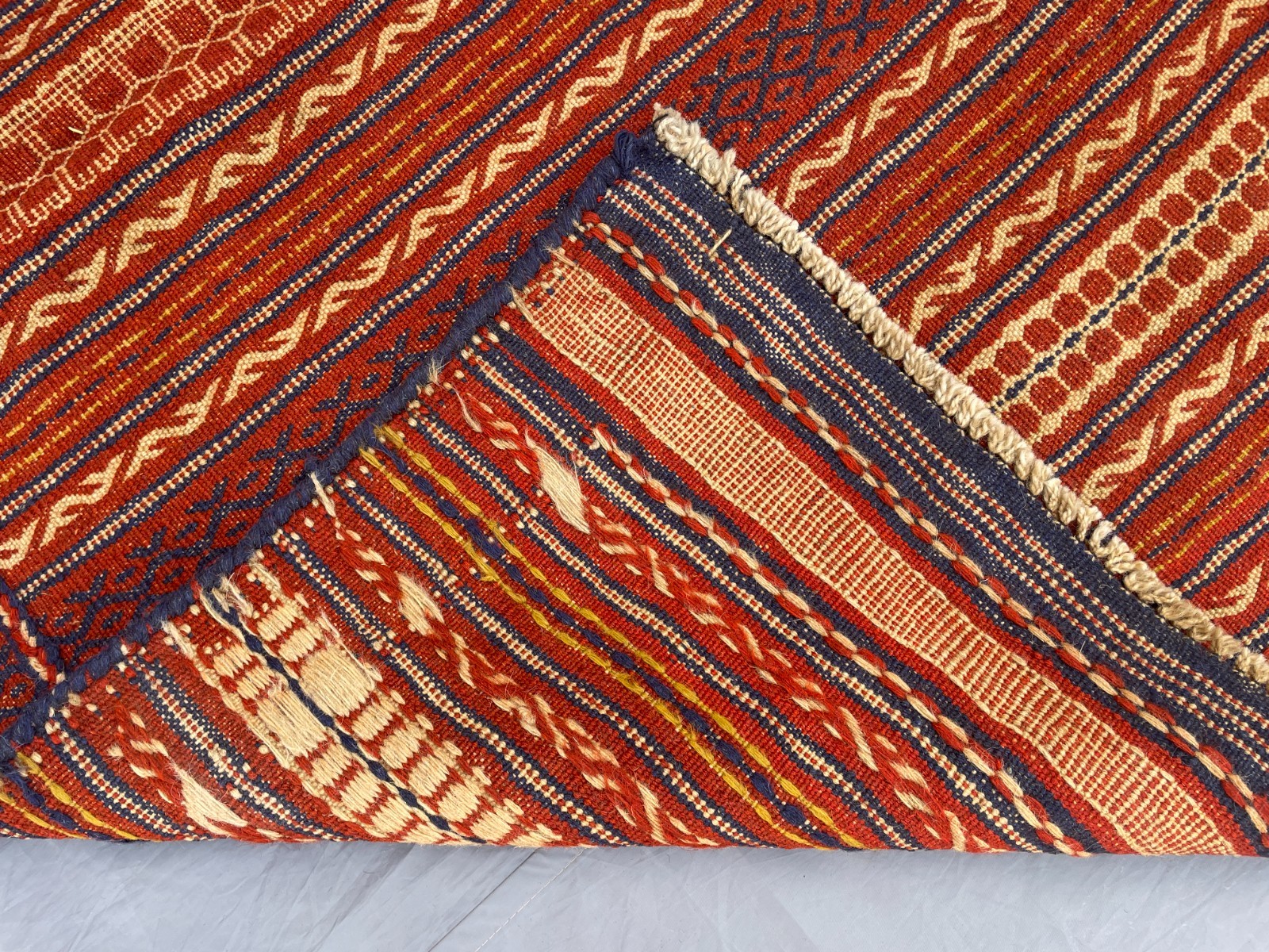 3’3 x 5 Ft One Of A Kind Tribal Flatweave Kilim Rug – Rustic Striped Geometric