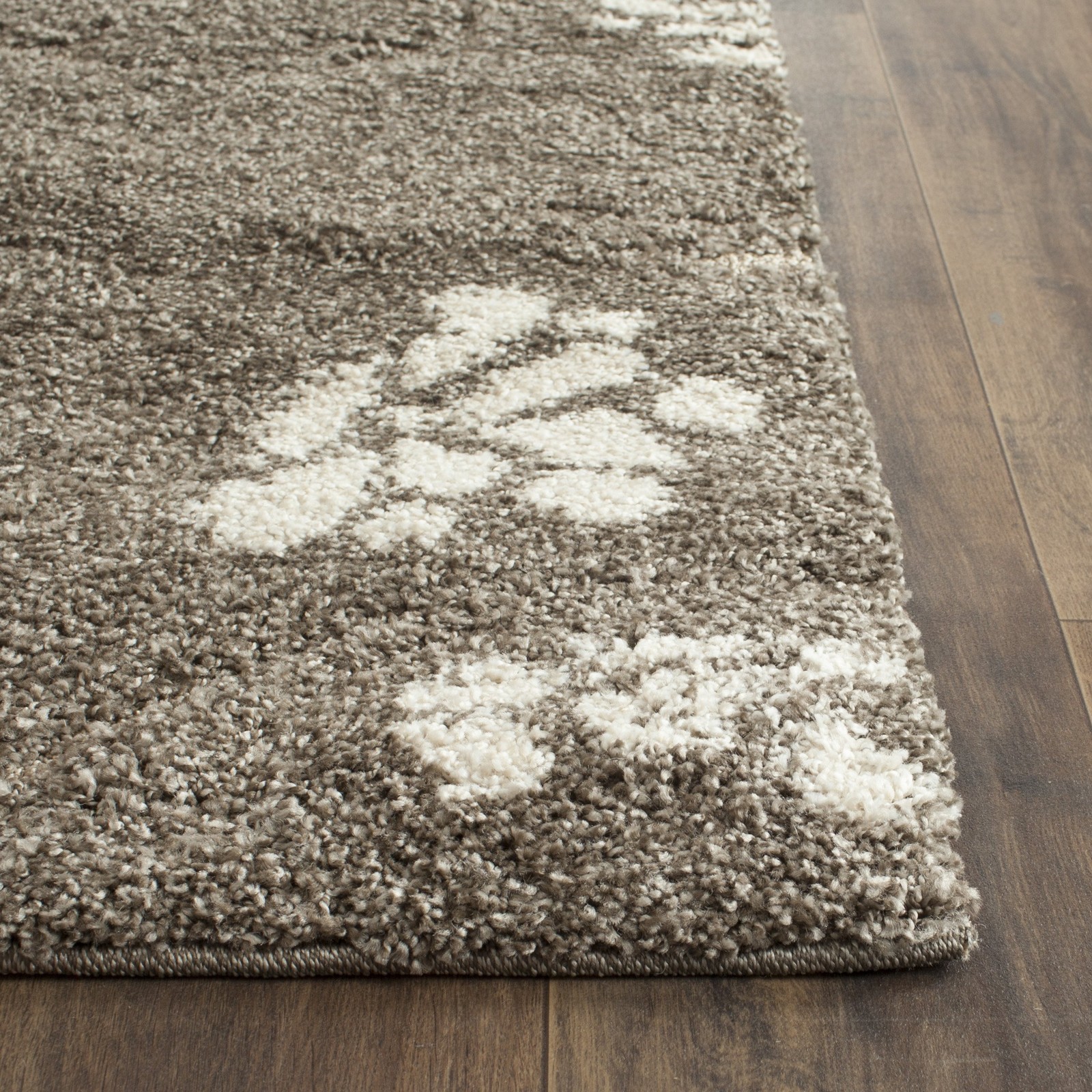 Florida Shag Collection Area Rug – 5′ Round, Smoke & Beige, Floral Design, Non-S