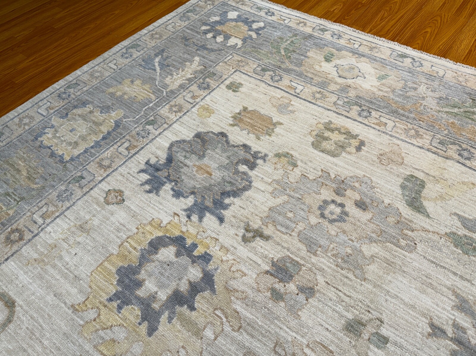 8 X 10 Ft Ivory Gray Afghan Hand Knotted Wool Rug