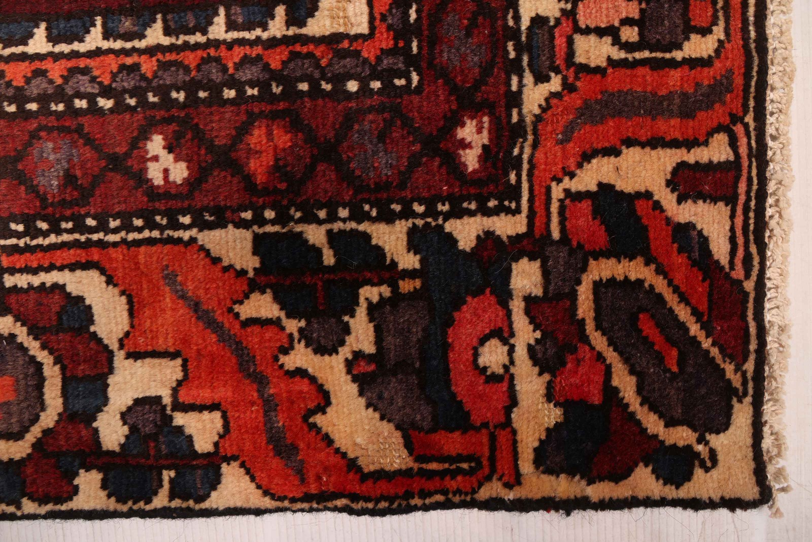Vintage Hand-Knotted Carpet 4’11” x 9’7″ Traditional Oriental Wool Area Rug