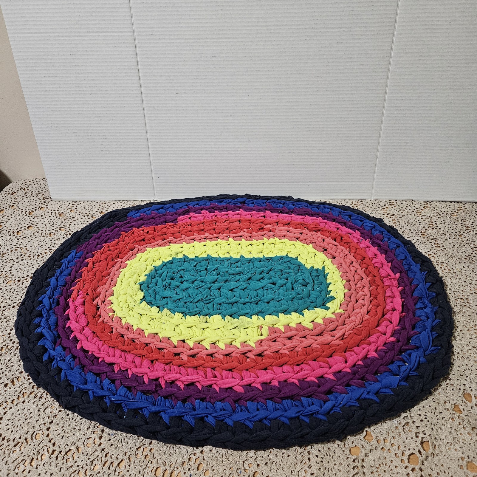 New Handmade Rag Rug Round Oval Recycled Fabric Farmhouse Boho 30″ RAINBOW
