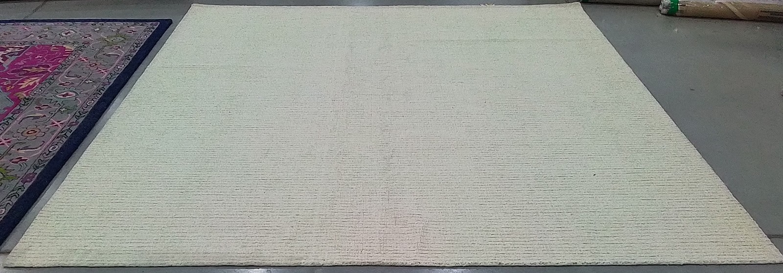 IVORY BEIGE 10′-0″ x 10′-0″ Back Stain Rug Reduced Price 1172778401 ABT468E-10SQ