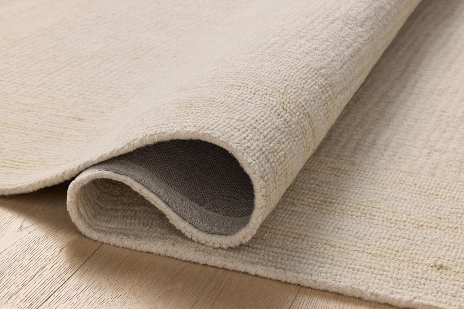 Loloi Windsor Collection WIN-01 Ivory/Wheat 8’6″ x 11’6″ Area Rug