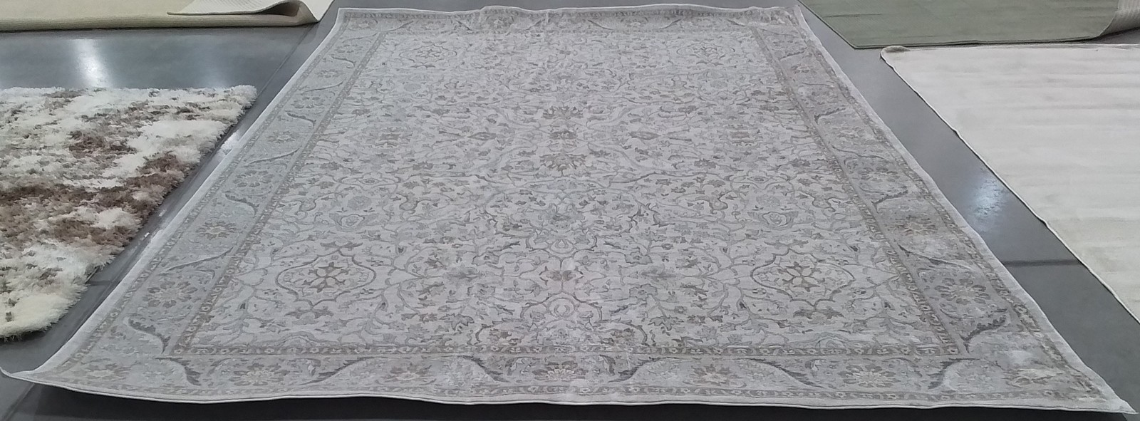 CREAM / BEIGE 9′-0″ x 12′-0″ Back Stain Rug, Reduced Price 1172801029 ISA912A-9