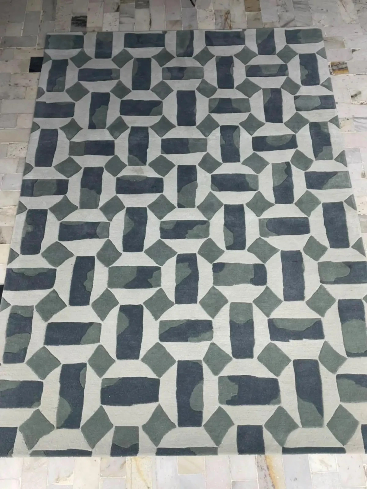 Geo Stone – Hand Tufted Wool Area Rug for Bedroom Living Room Guestroom Rug