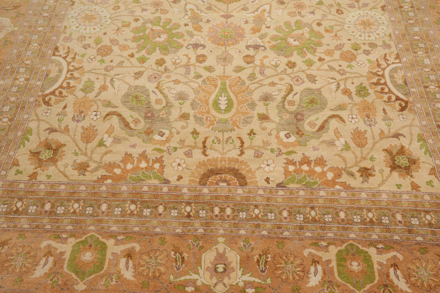 9’1” x 12′ Beige Hand Knotted Traditional PakPersian 300 KPSI Wool Area Rug