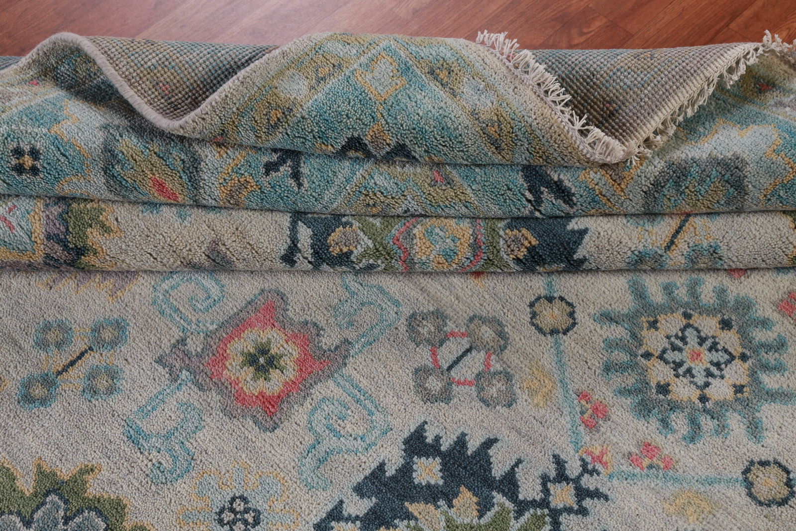 Elegant Handwoven Oushak Indian Rug Living Room Carpet 8×10 ft