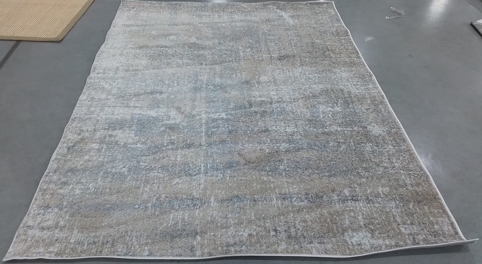 BEIGE / SLATE 6′-0″ x 8′-0″ Flaw in Rug, Reduced Price 1172792953 ADR207B-68