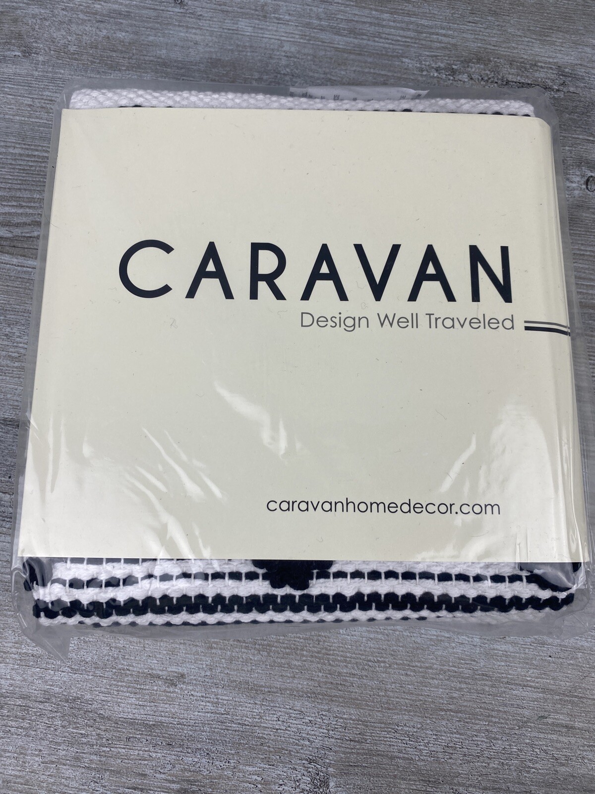 Caravan Home Decor Diamond Woven Area Rug Bohemain 21″ x 34″ Black/White