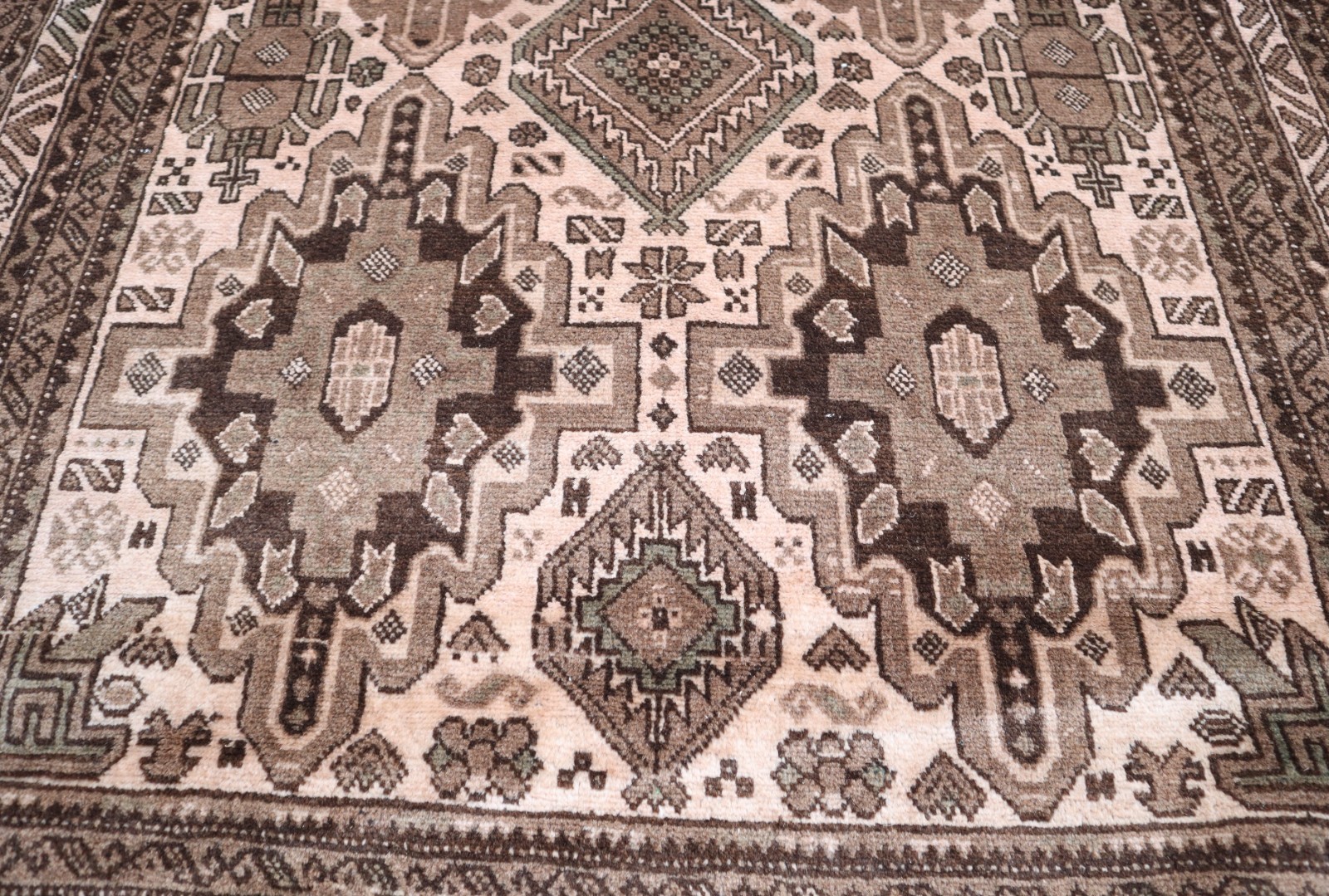 3’8×6’5 ft Afghan Handmade Wool Rug/ Bedroom Rug / Kitchen Office / Oriental Rug