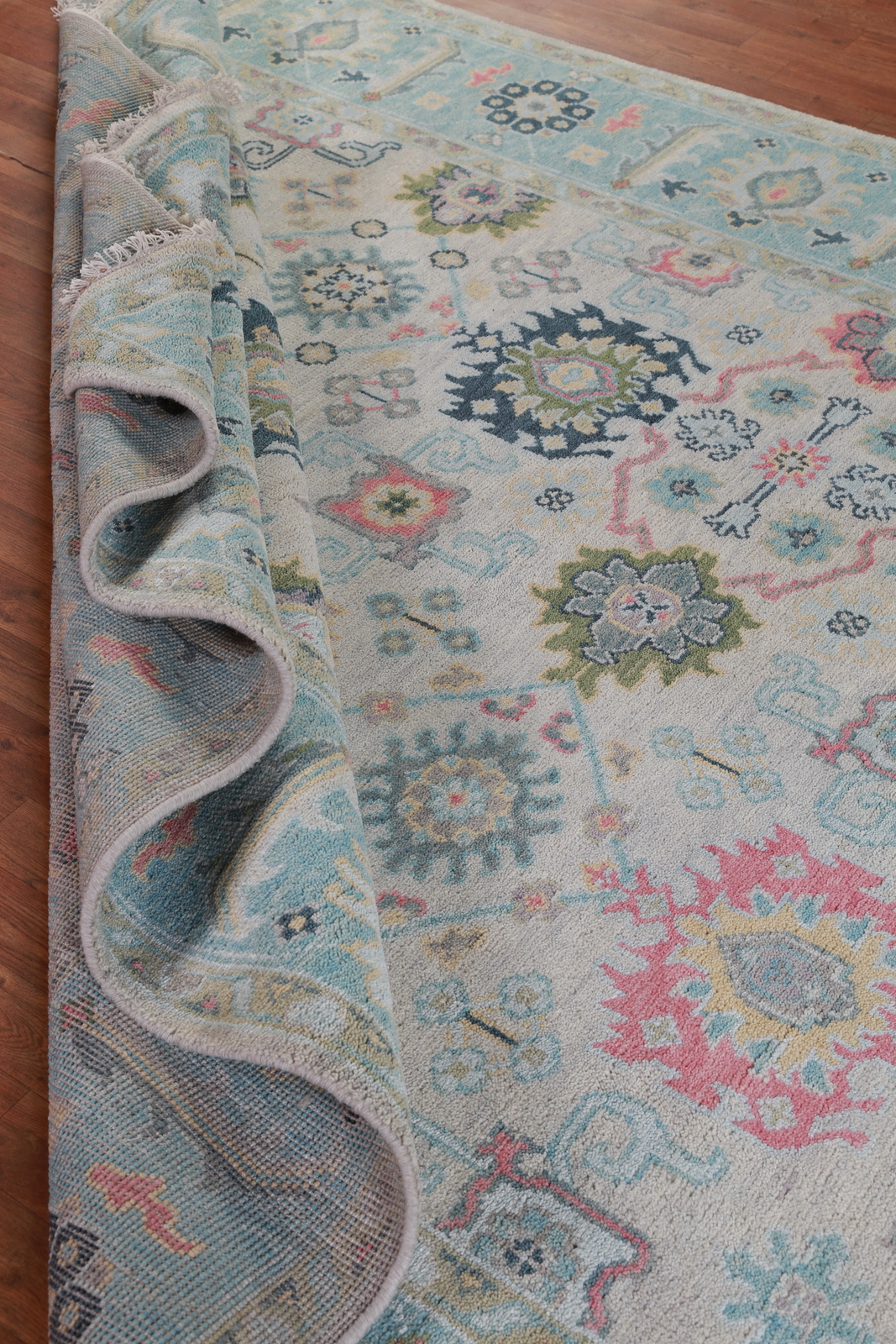 Elegant Handwoven Oushak Indian Rug Living Room Carpet 8×10 ft