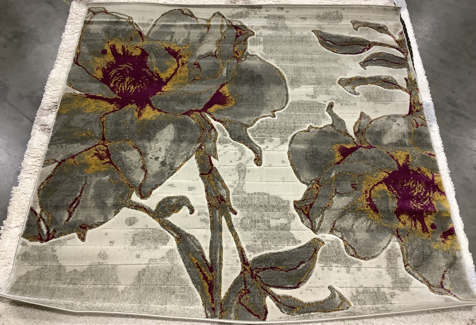 IVORY / GREY 5′-1″ x 5′-1″ Flaw in Rug, Reduced Price 1172684446 PRL7733E-5SQ
