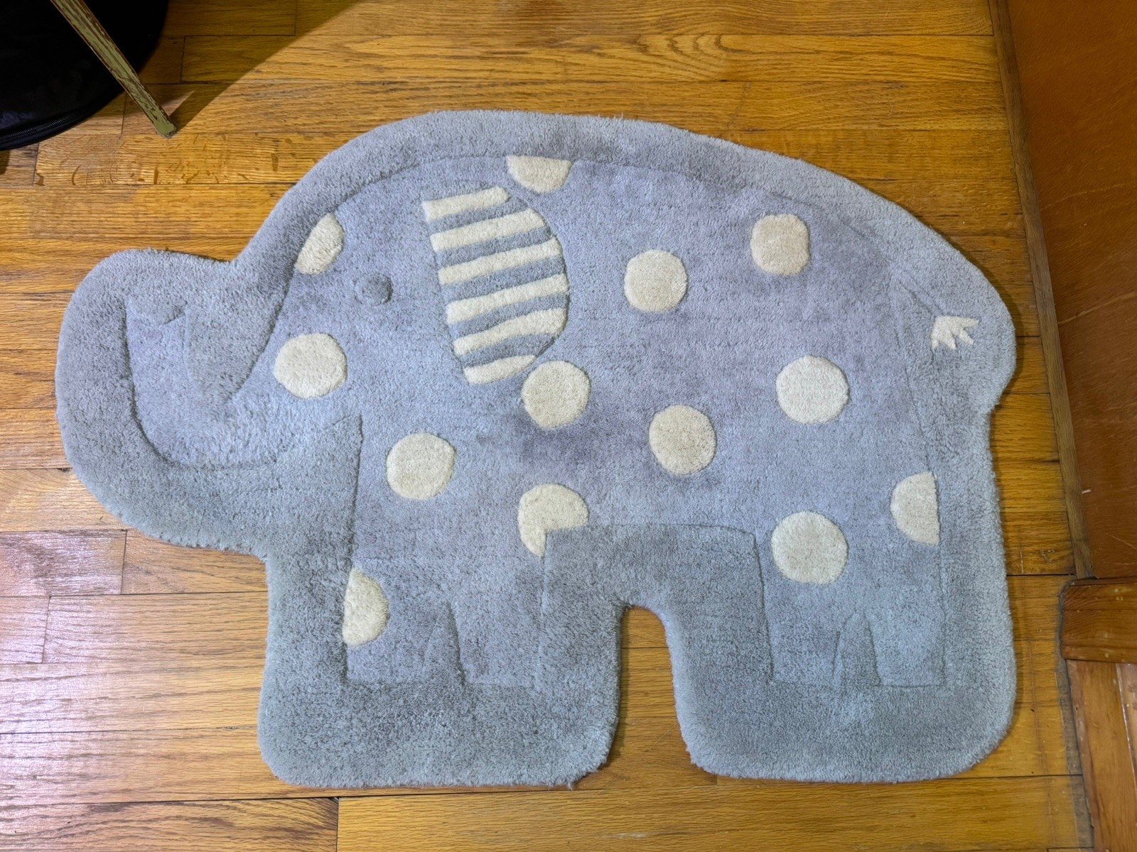 Pottery Barn Baby Boy Small Blue Gray Wool Elephant Shaped Rug Nursery Kids Room