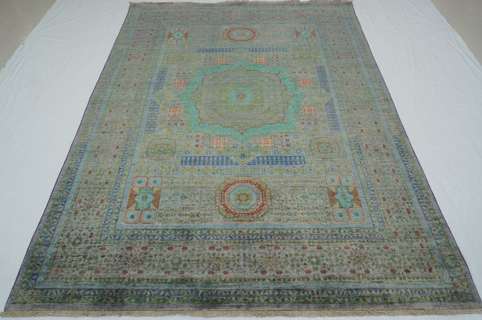 6×8 ft Gray Mamluk Afghan Hand Knotted Wool Medallion Rug