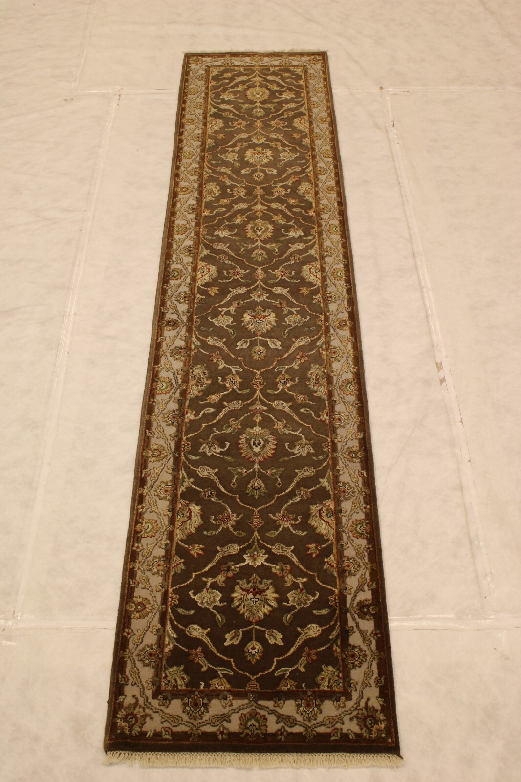 2’6″ x 12’0″ ft. Silk Flower Vegetable Dye Hand Knotted Traditional Runner