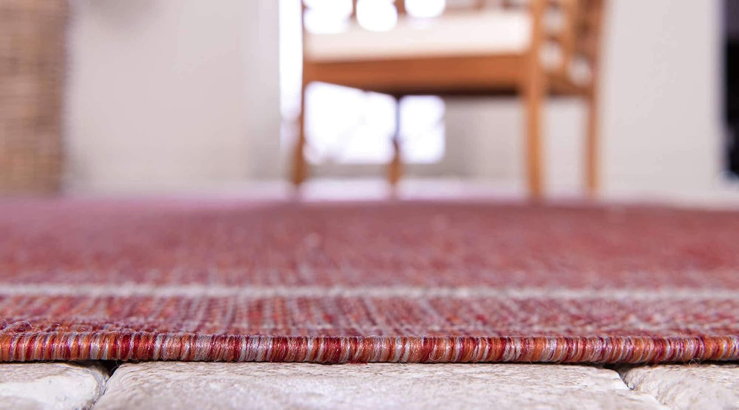 Outdoor Border Collection Area Rug – Soft Border (2′ X 6′ 1″ Runner, Rust Red/ I