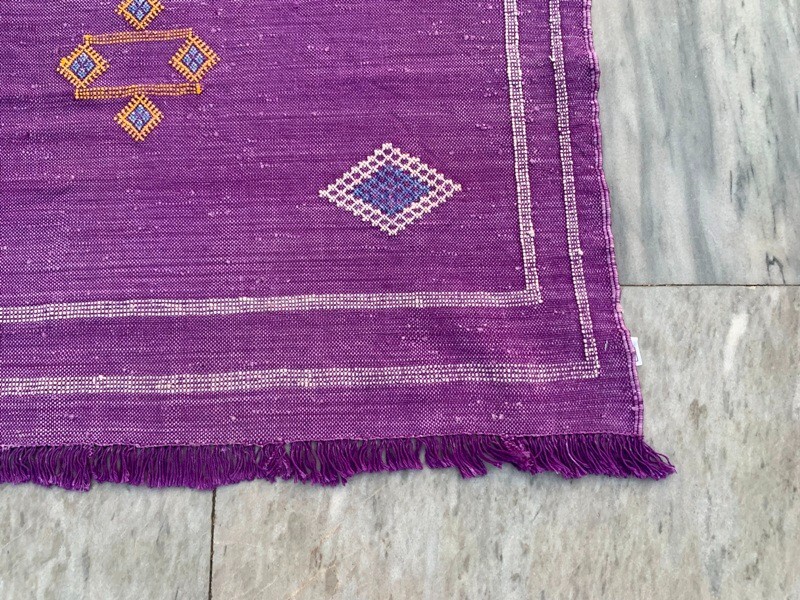 Vintage Handmade Flatweave Moroccan Silk Kilim Traditional Kilim Rug 142×85 cm