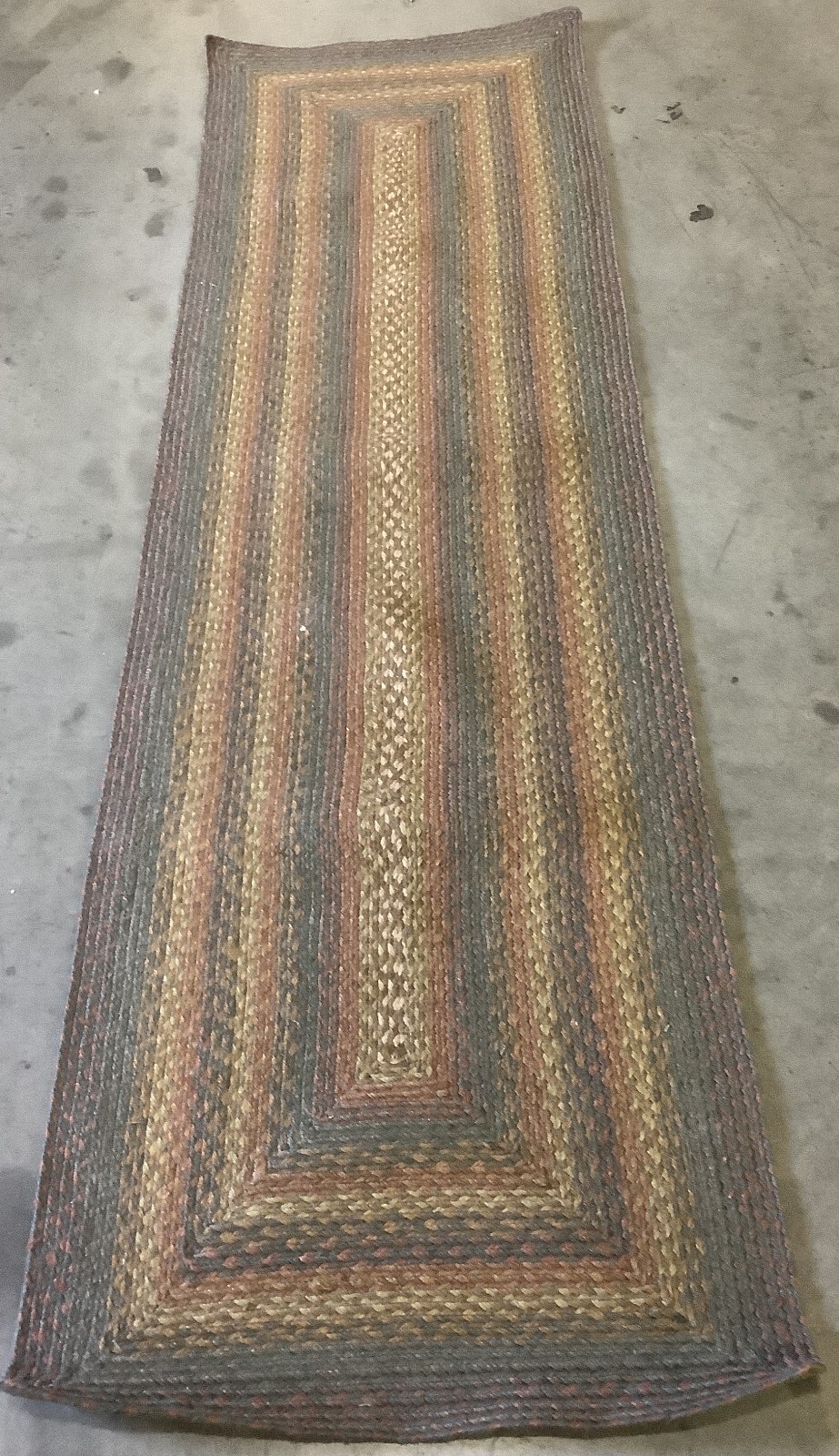 GREEN / RUST 2′-3″ x 8′-0″ Back Stain Rug, Reduced Price 1172673982 BRD652P-28