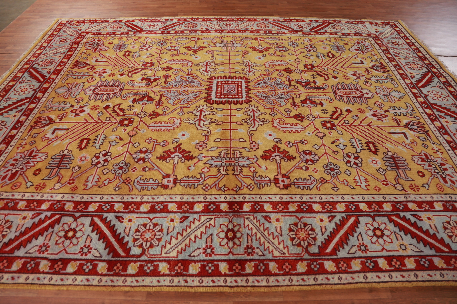 Geometric Gold/ Light Blue Traditional Handmade Heriiz Serapi Oriental Rug 9×12