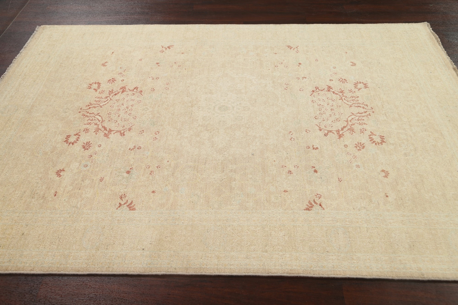 Exquisite Chobi Peshawar Pakistani Wool Rug Bedroom 6×8 ft Beige Carpet