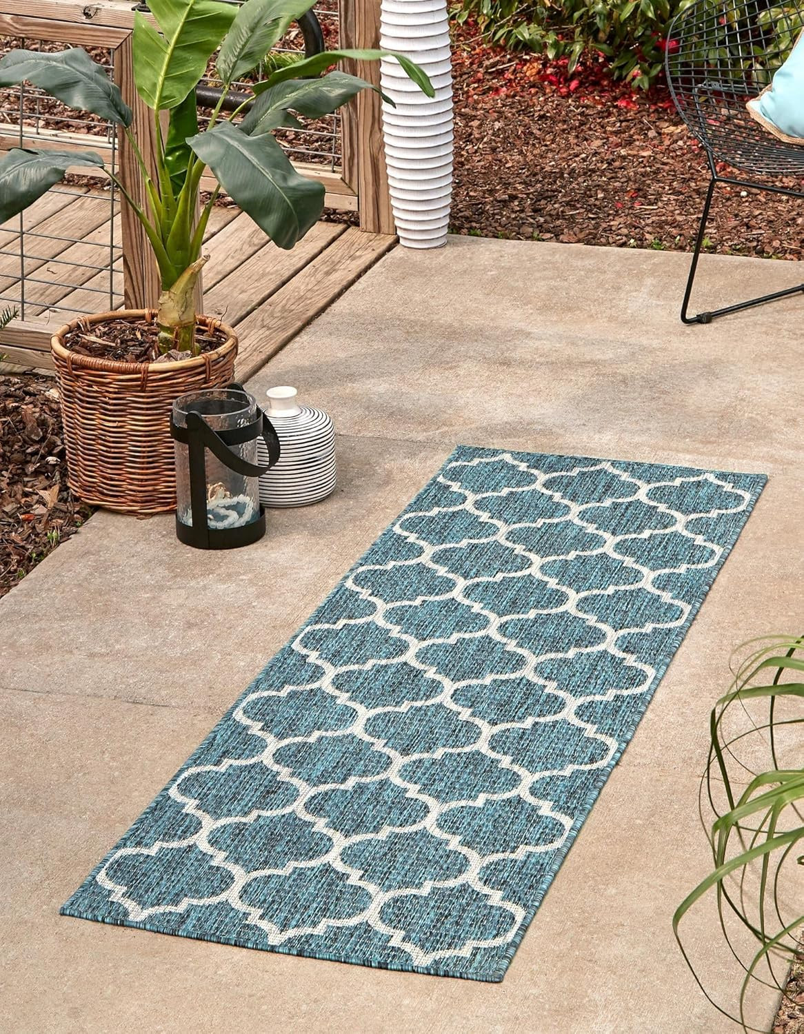 Outdoor Trellis Collection Area Rug (2′ X 6′ 1″ Runner, Teal/ Gray)