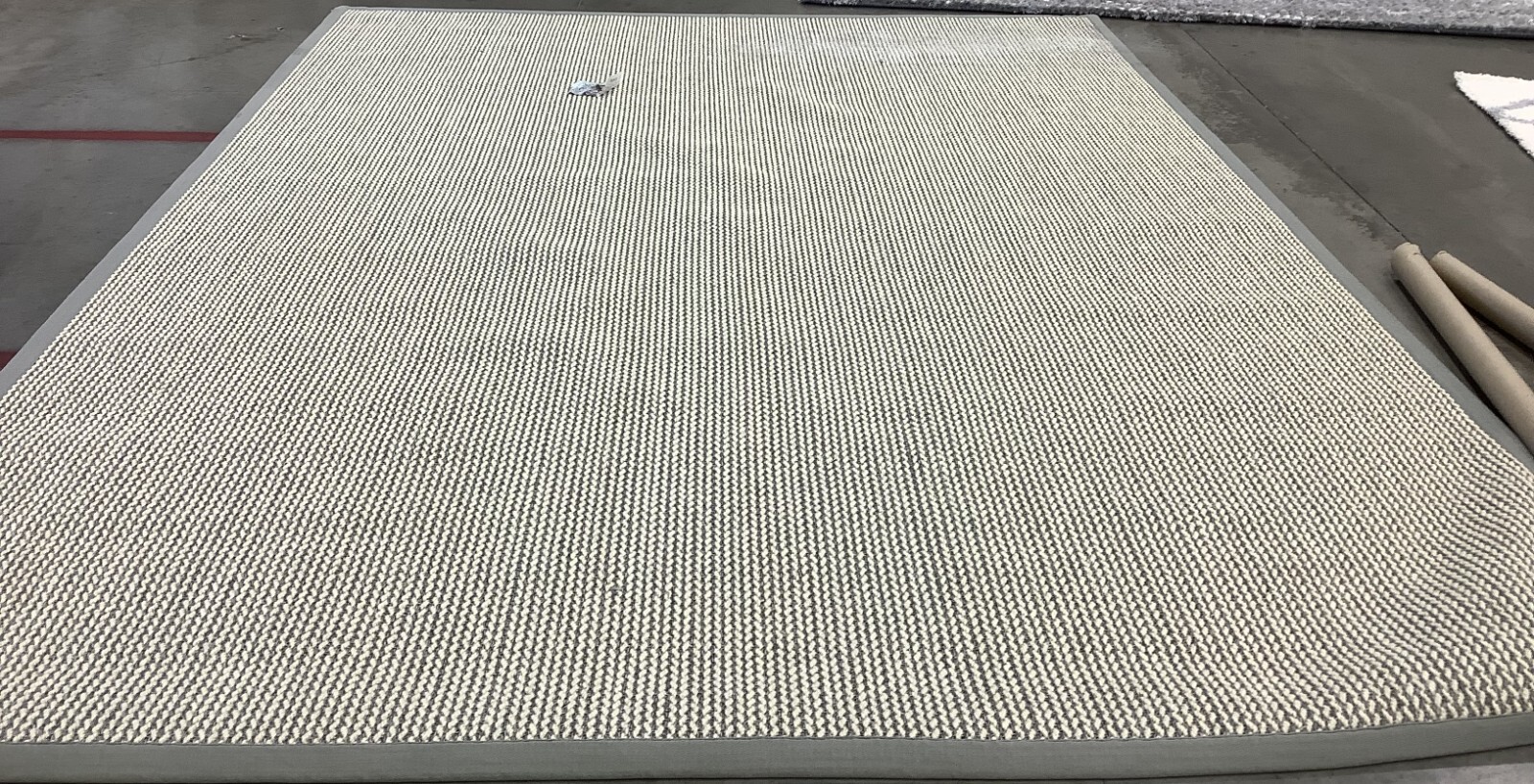 GREY 9′-0″ x 12′-0″ Flaw in Rug, Reduced Price 1172678838 NF475A-9