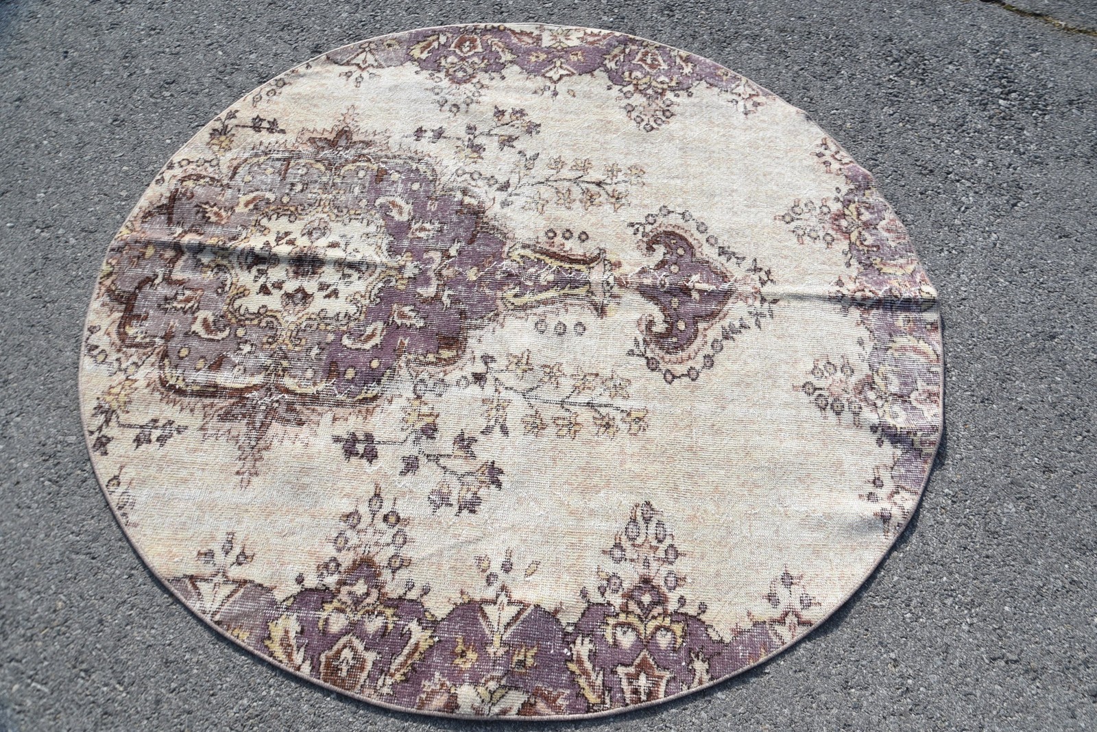 Turkish Rug, 5,6×5,6 ft Vintage Rug, Beige Purple Patchwork Wool Rug