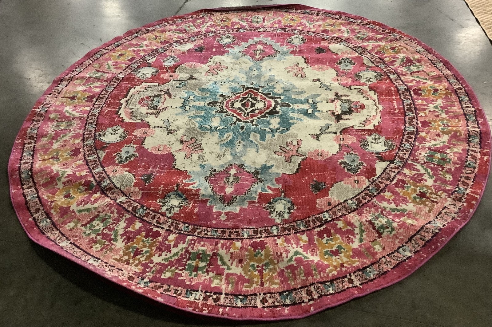 PINK / MULTI 8′-0″ x 8′-0″ Flaw in Rug, Reduced Price 1172675333 MNC243D-8R