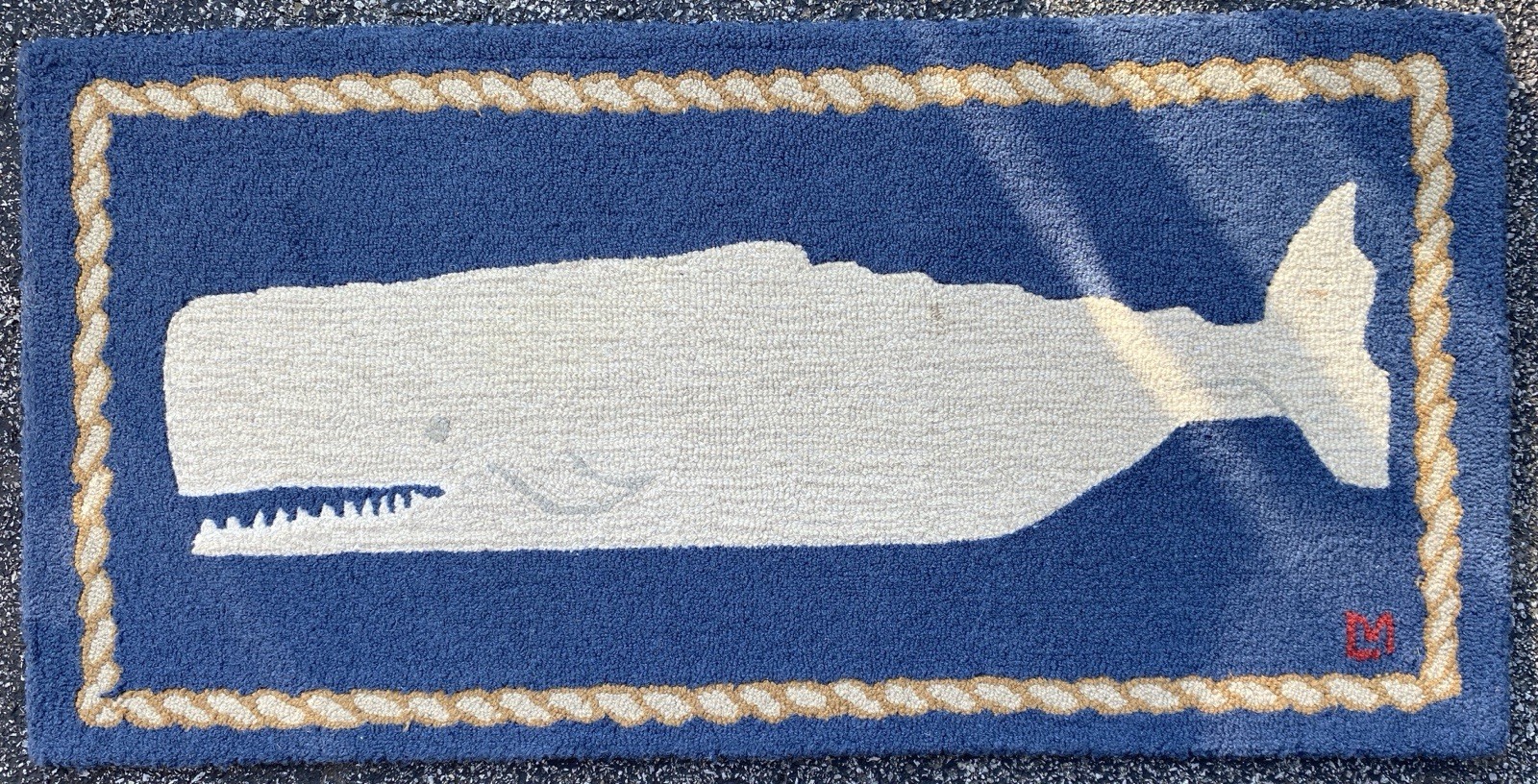New Chandler 4 Corners 2’ x 4’ Hand Hooked Wool Throw Rug Whale Ocean Nautical
