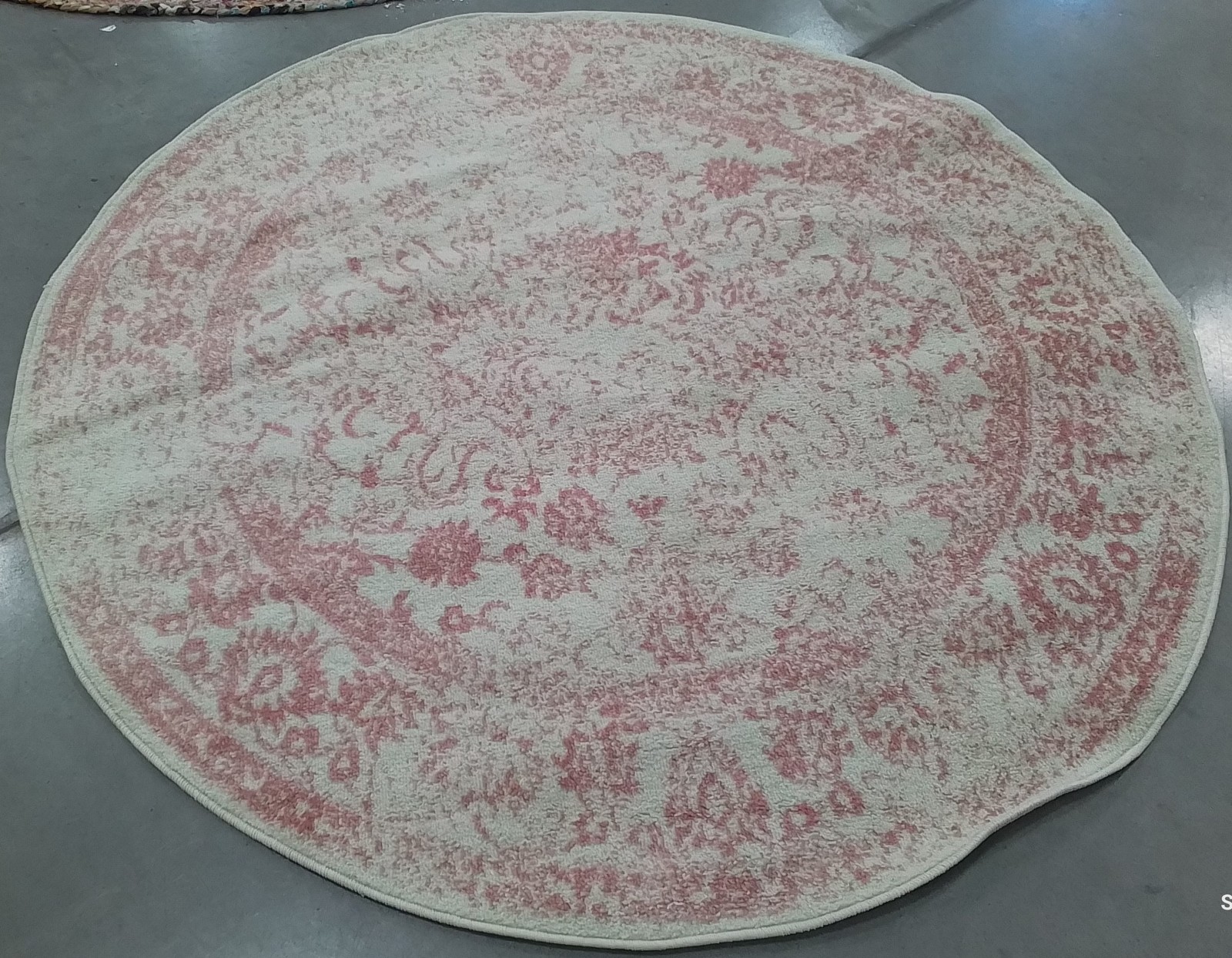 IVORY / ROSE 5′-0″ x 5′-0″ Flaw in Rug, Reduced Price 1172803894 ADR109H-5R