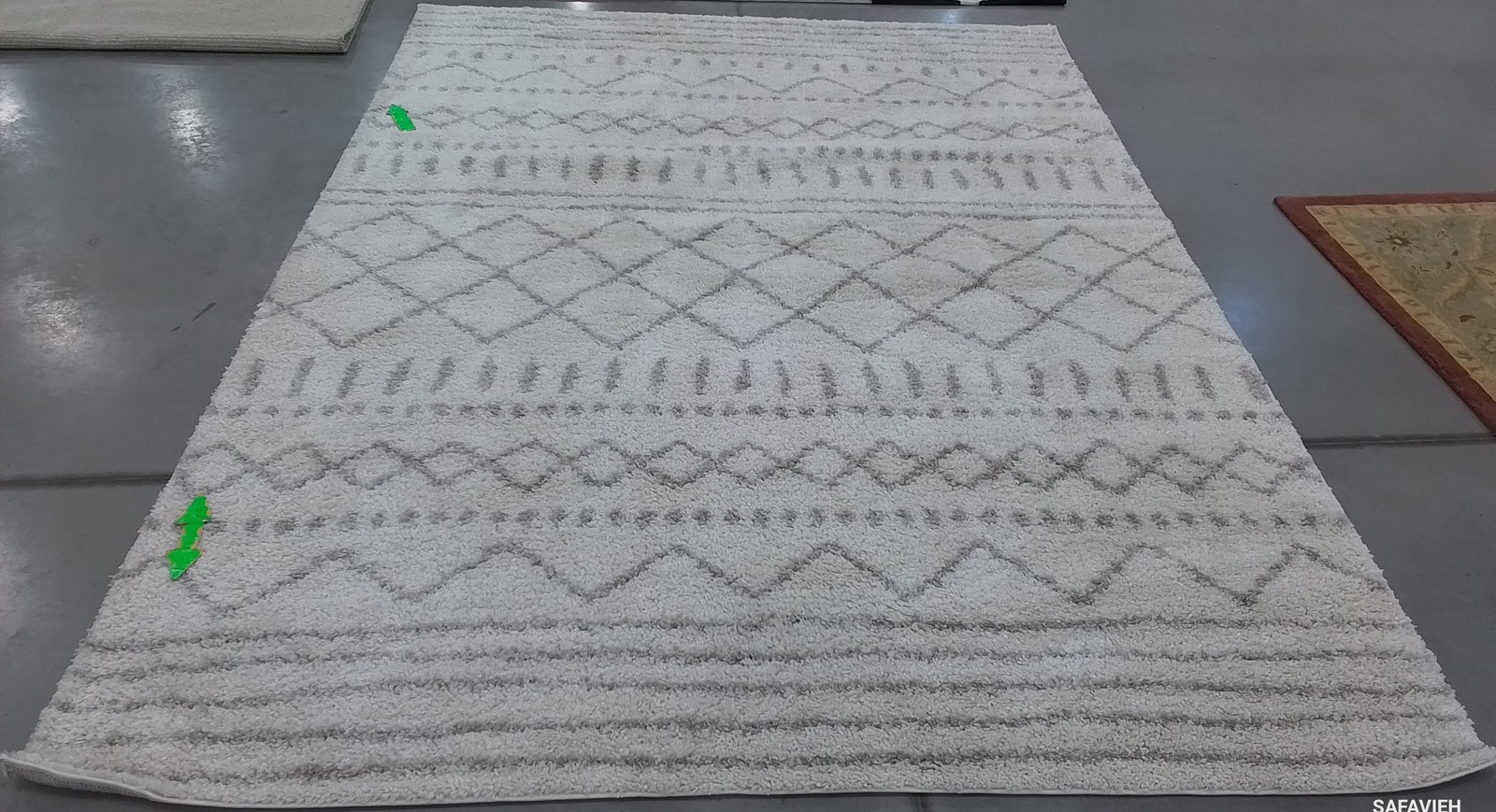 IVORY / BEIGE 8′-0″ x 10′-0″ Stained Rug, Reduced Price 1172800284 ASG741A-8
