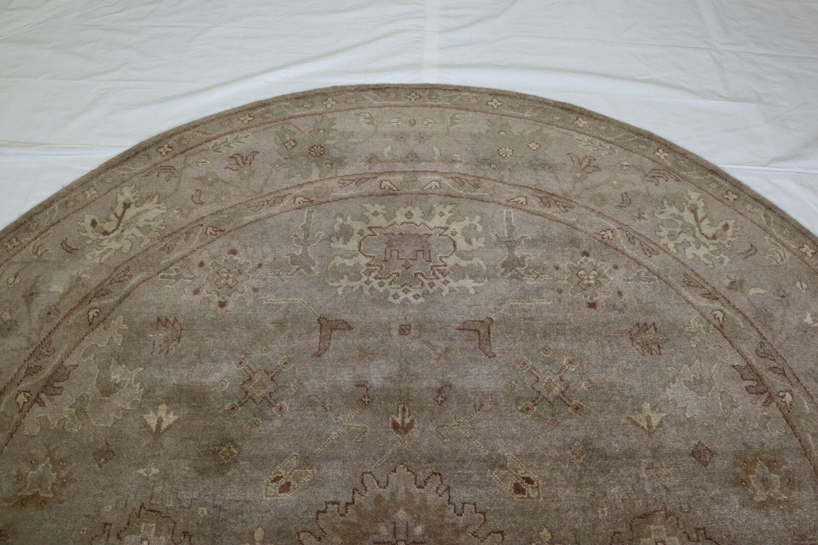 8’2″ x 8’2″ ft. Oushak Hand Knotted Round Rug, Wool Oriental Rugs, Round Carpet