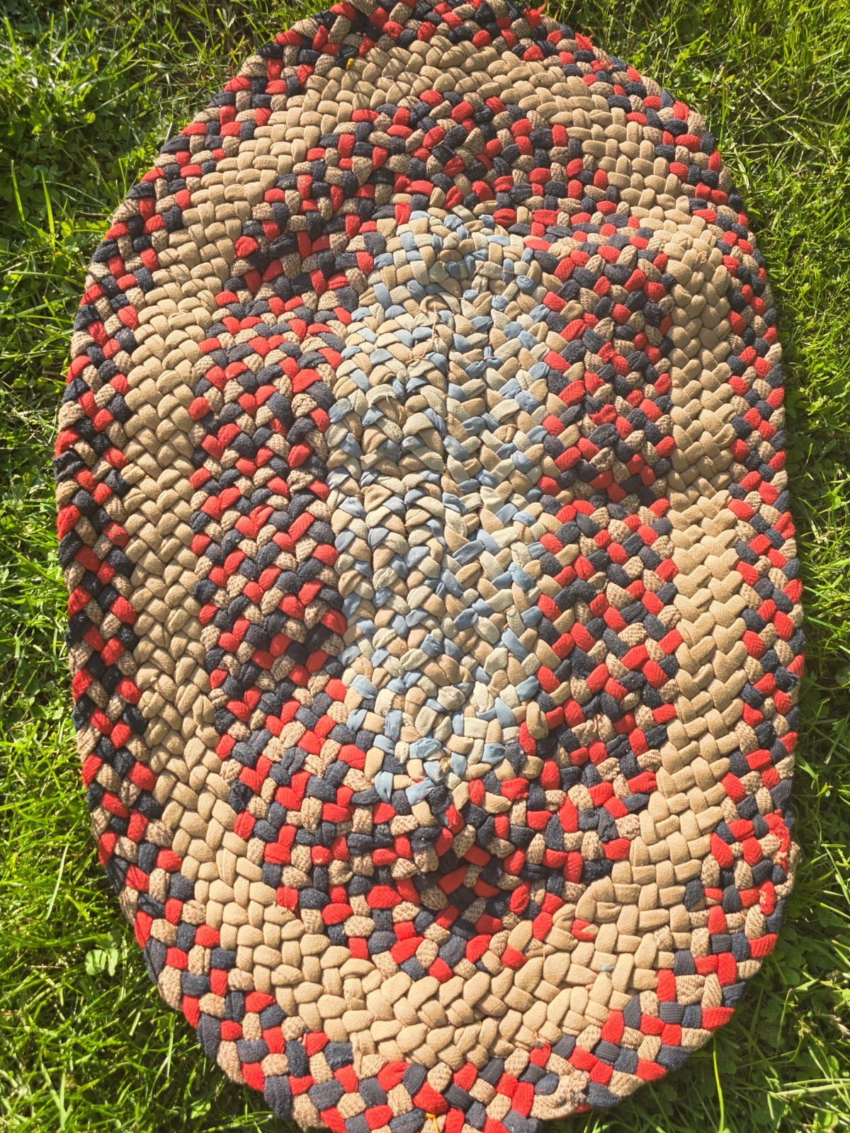 Handbraided Colorful Oval Throw Rug 38×24 Multicolor Great Shape