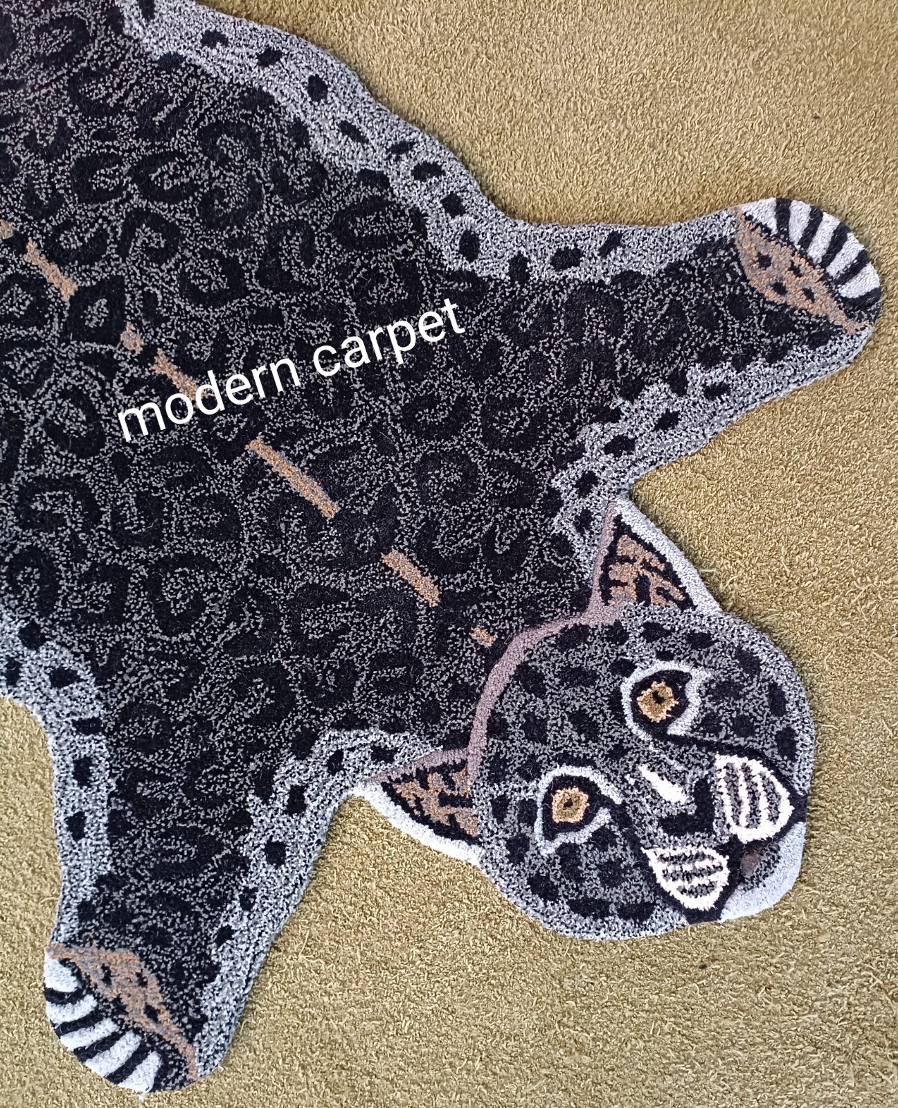 Leopard Rugs 3×5 Feet Handmade 100% Woolen Hand Tufted For Home Decoration