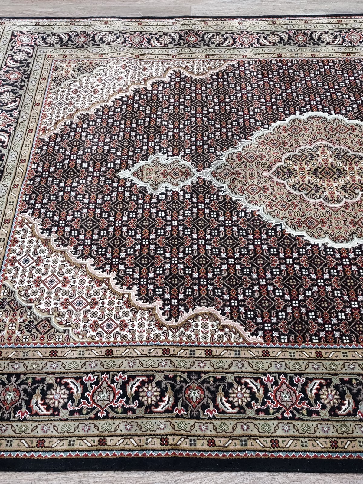 Anatolian Turkish Rug.Fish Design Hand Made Rug ,Turkish Silk&Wool Rug ,5.5×8 Ft