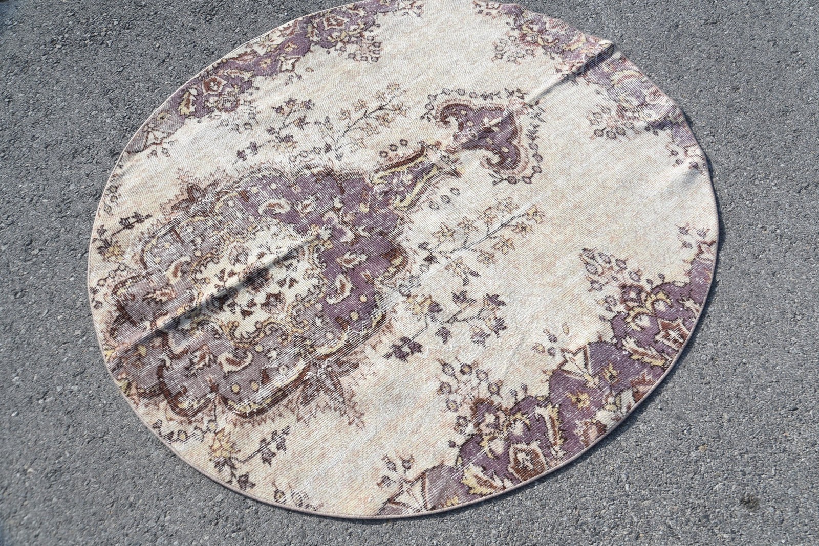 Turkish Rug, 5,6×5,6 ft Vintage Rug, Beige Purple Patchwork Wool Rug